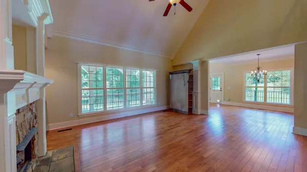 $679,000 | 355 Leatha Lane Northwest, Cleveland, TN 37312