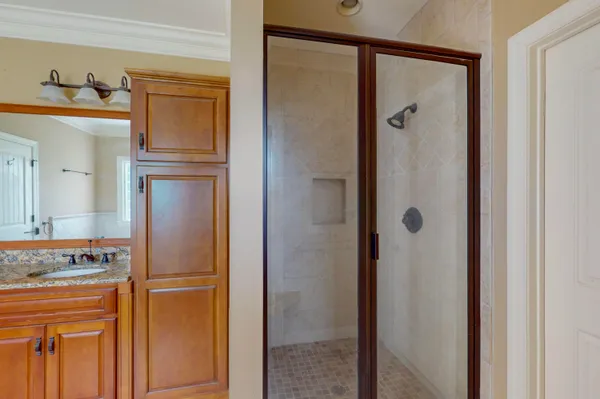 $679,000 | 355 Leatha Lane Northwest, Cleveland, TN 37312