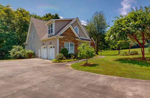 $679,000 | 355 Leatha Lane Northwest, Cleveland, TN 37312