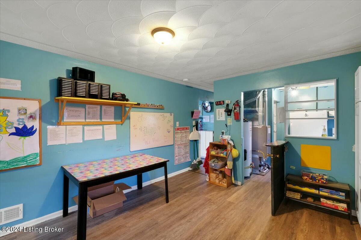 3701 East Blue Lick Road Louisville, KY 40229 - Photo 12 of 19 tempImagegiAH5u