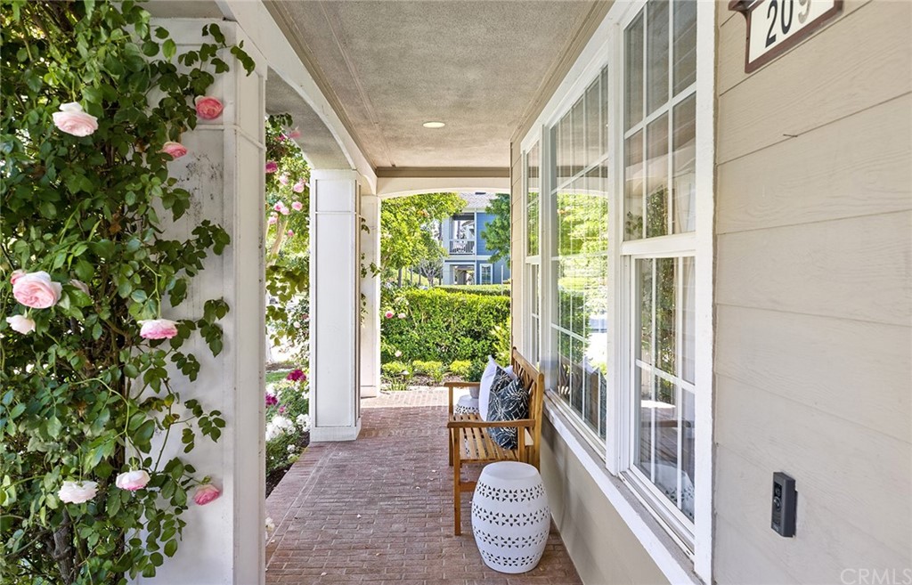 209 Sklar Street Ladera Ranch, CA 92694 - Photo 6 of 34