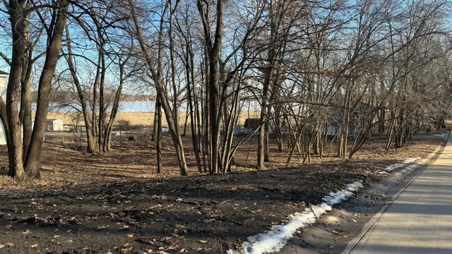 $199,500 | 6866 Zachary Lane North, Maple Grove, MN 55369