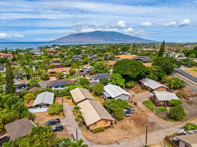 $750,000 | 390 Auhana Road, Unit B, Kihei, HI 96753