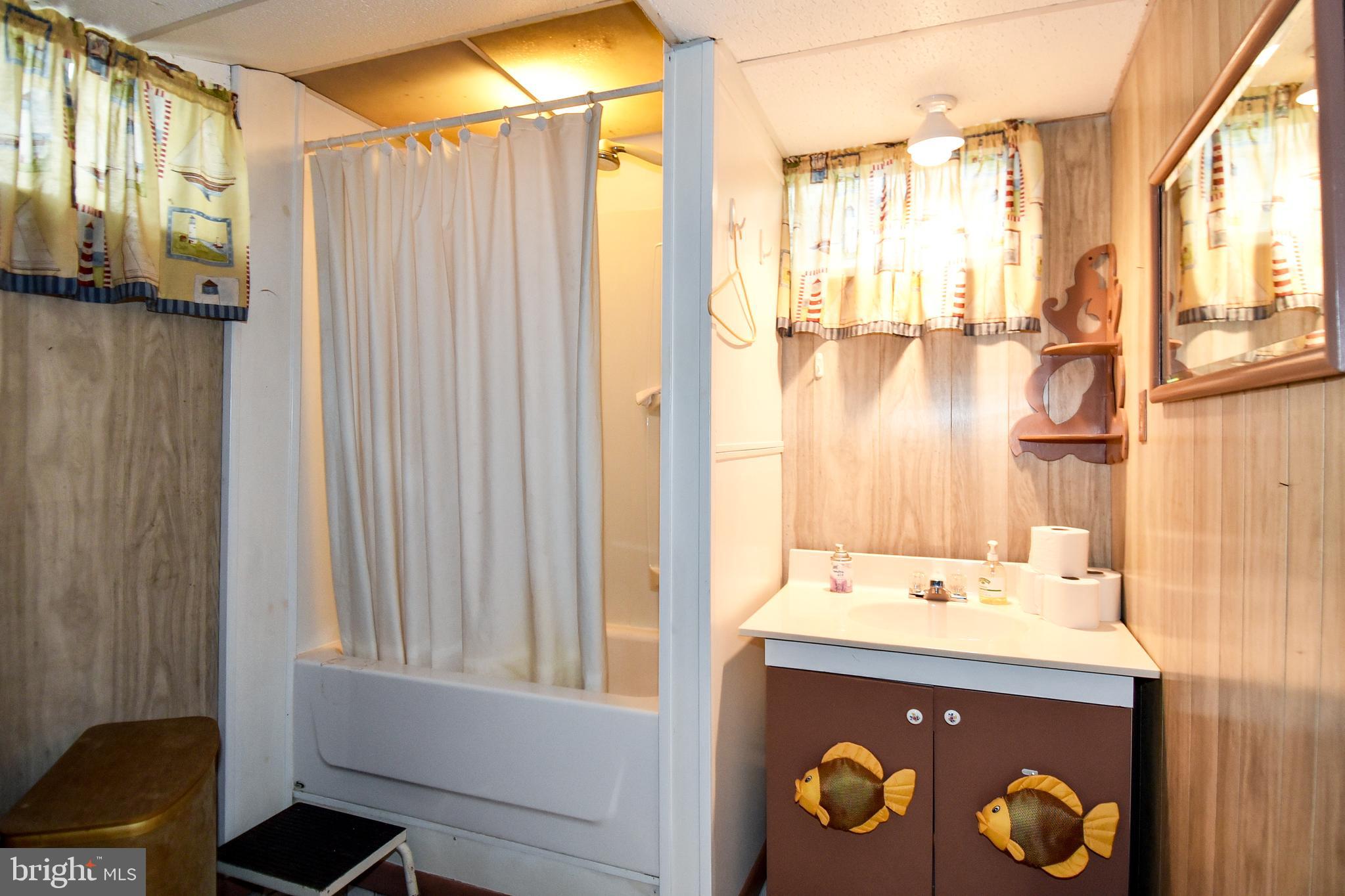 5818 Hunt Club Road Elkridge, MD 21075 - Photo 32 of 56 Gallery Image 32