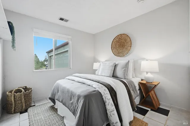 $699,000 | 117 Marvin Court, Petaluma, CA 94954