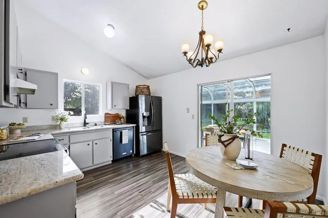 $699,000 | 117 Marvin Court, Petaluma, CA 94954