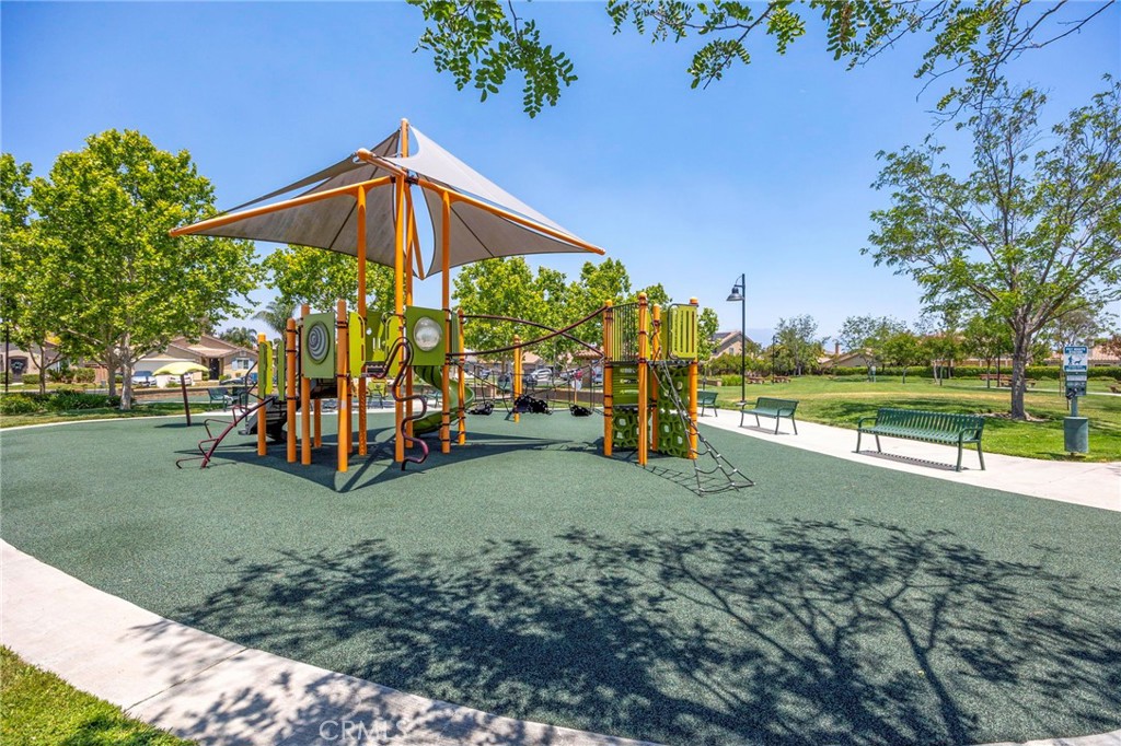 151 Ropango Way Hemet, CA 92545 - Photo 25 of 28 a view of a park with entertaining space