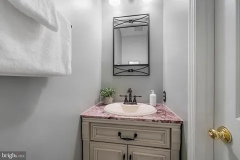 $525,000 | 4592 Kingscup Court, Ellicott City, MD 21042