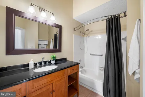 $525,000 | 4592 Kingscup Court, Ellicott City, MD 21042