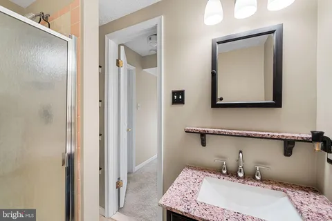 $525,000 | 4592 Kingscup Court, Ellicott City, MD 21042