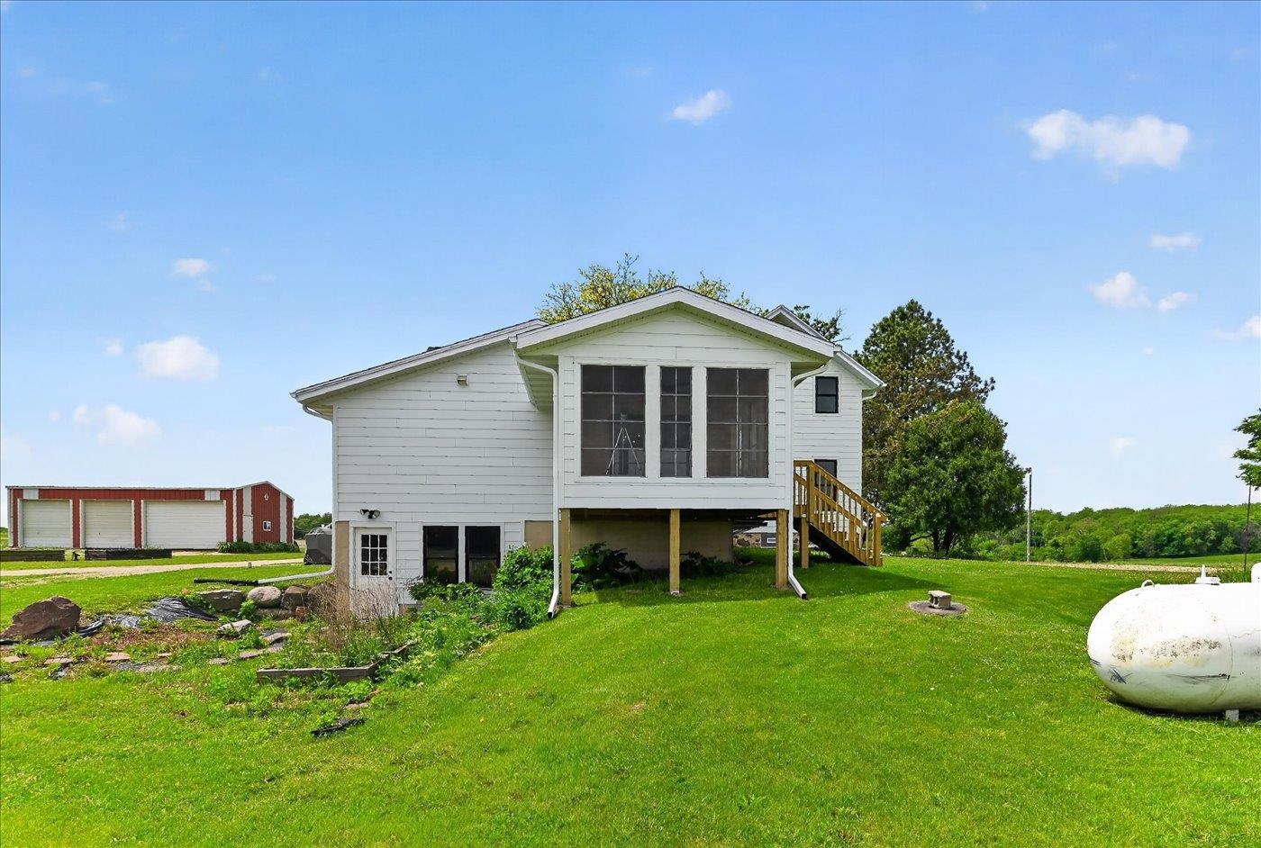 5260 Tower Line Road Marshall, WI 53559 - Photo 16 of 67