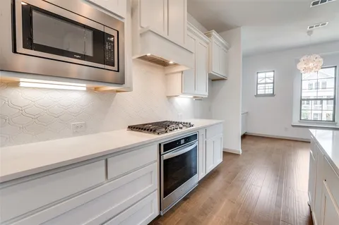 $480,000 | 3709 Sailing View Boulevard, Arlington, TX 76005