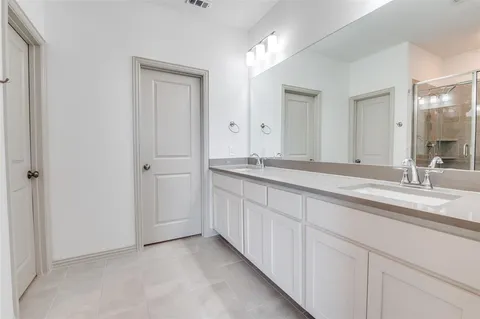 $480,000 | 3709 Sailing View Boulevard, Arlington, TX 76005