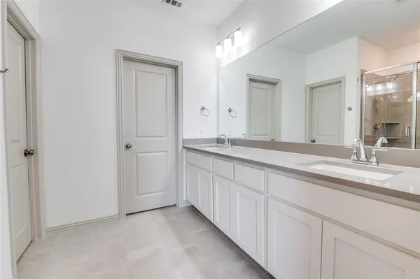 $480,000 | 3709 Sailing View Boulevard, Arlington, TX 76005