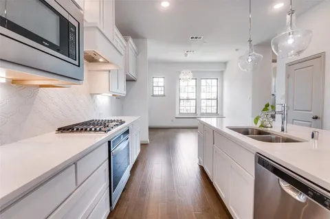 $480,000 | 3709 Sailing View Boulevard, Arlington, TX 76005