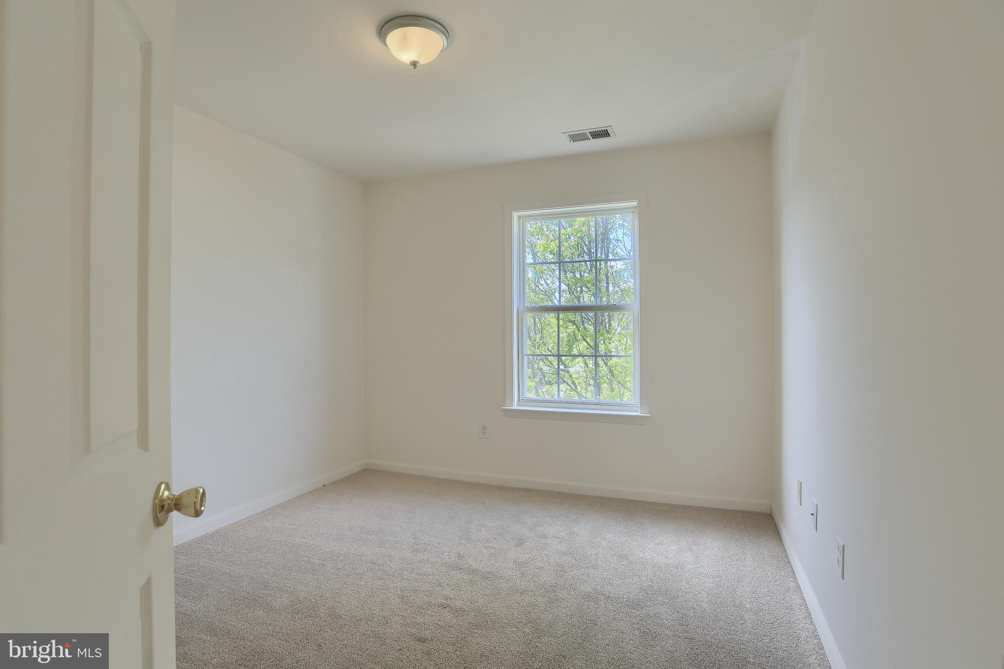 102 Sentry Ridge Smithsburg, MD 21783 - Photo 24 of 31 Gallery Image 24
