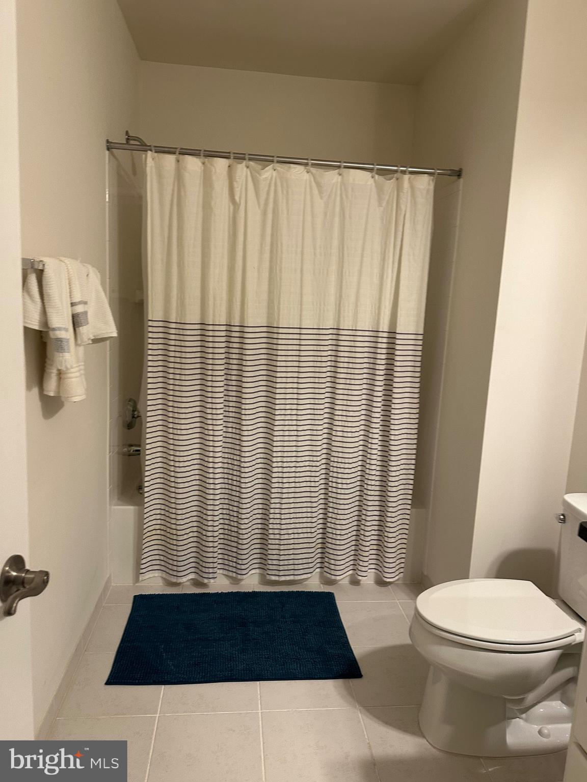 24800 Beardgrass Place Aldie, VA 20105 - Photo 25 of 25 a bathroom with a sink and a shower