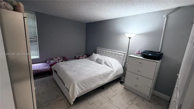 $1,950 | 8860 Fontainebleau Boulevard, Unit 103, Miami, FL 33172