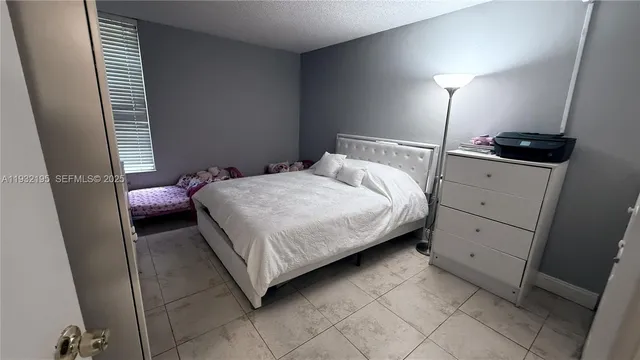 $1,950 | 8860 Fontainebleau Boulevard, Unit 103, Miami, FL 33172