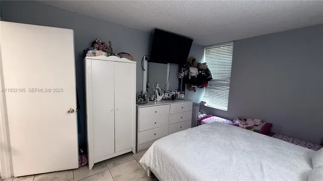 $1,950 | 8860 Fontainebleau Boulevard, Unit 103, Miami, FL 33172