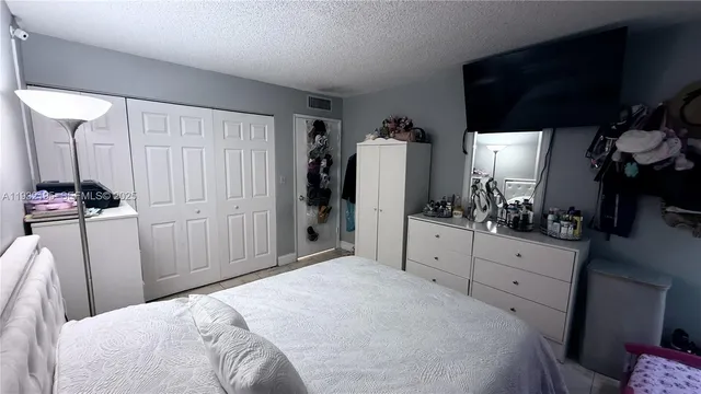 $1,950 | 8860 Fontainebleau Boulevard, Unit 103, Miami, FL 33172