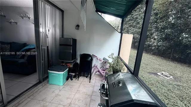 $1,950 | 8860 Fontainebleau Boulevard, Unit 103, Miami, FL 33172