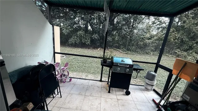 $1,950 | 8860 Fontainebleau Boulevard, Unit 103, Miami, FL 33172