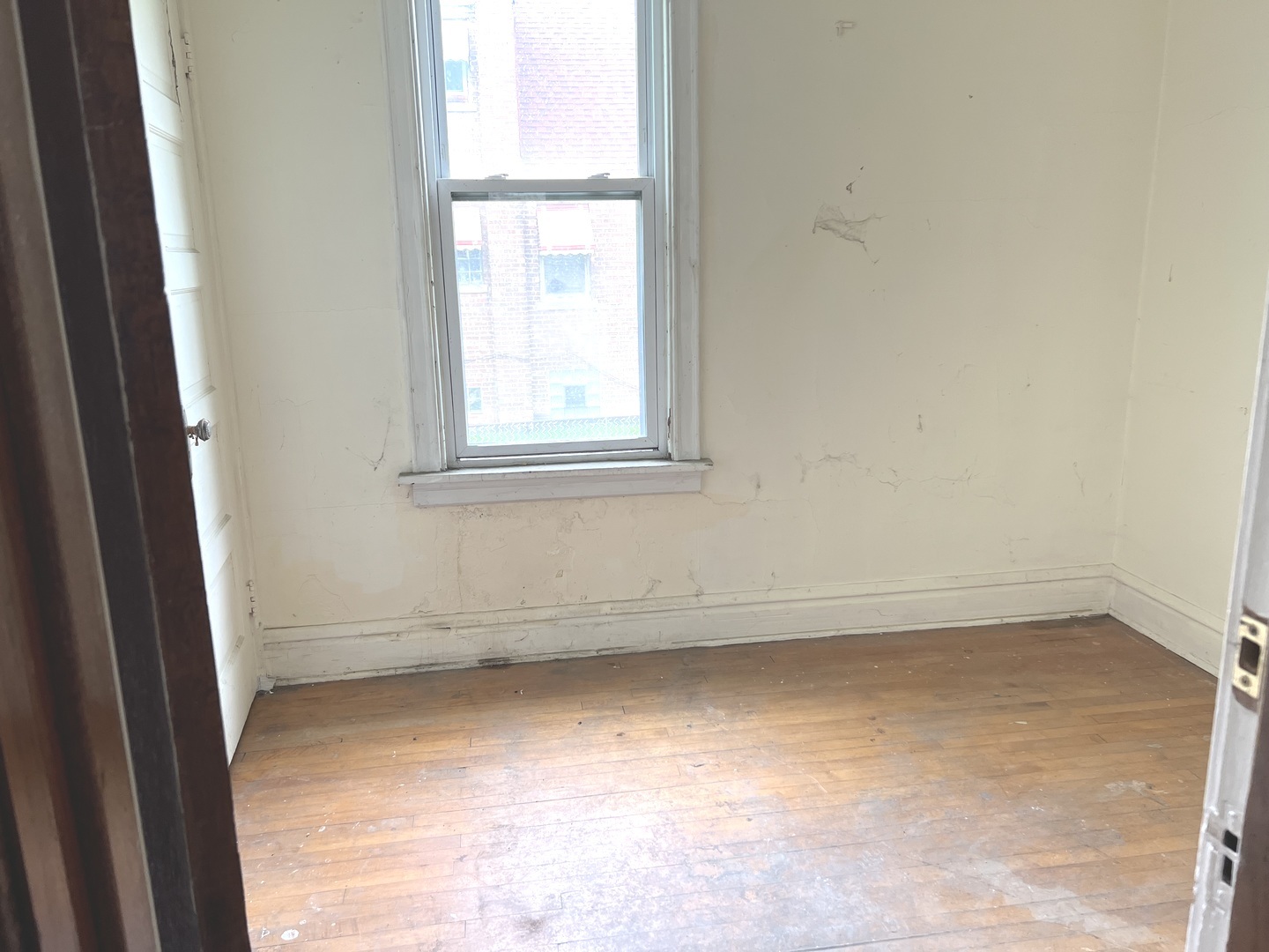 2051 West Marquette Road Chicago, IL 60636 - Photo 8 of 31 Gallery Image 8