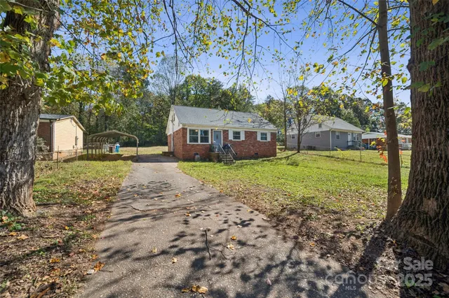 $225,000 | 1129 Rita Avenue, Statesville, NC 28677