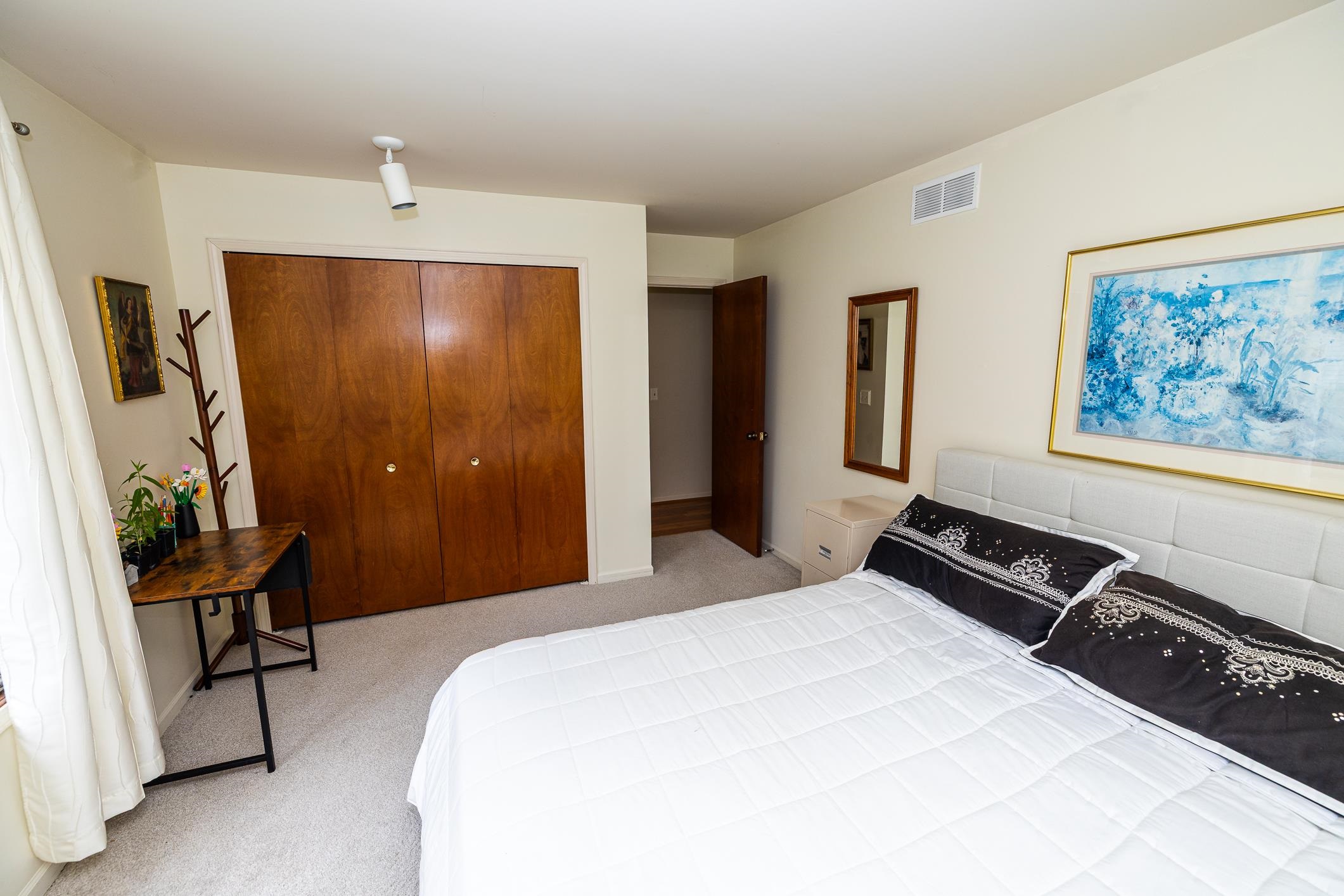 1540 Clarkston Road Lake Orion, MI 48362 - Photo 39 of 55 50178894-8641e2b8-92dc-44c3-8a93-8d921e0d20ae.JPG