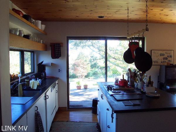 17 Wooton Bassett Road Chilmark, MA 02535 - Photo 2 of 14 http://d1qzqeyxiitrap.cloudfront.net/photos/17083/600/d5bf78ee.jpg