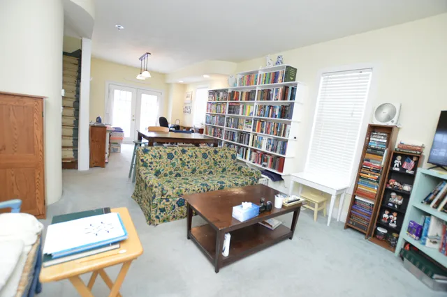 $160,000 | 810 Julien Street, Belvidere, IL 61008