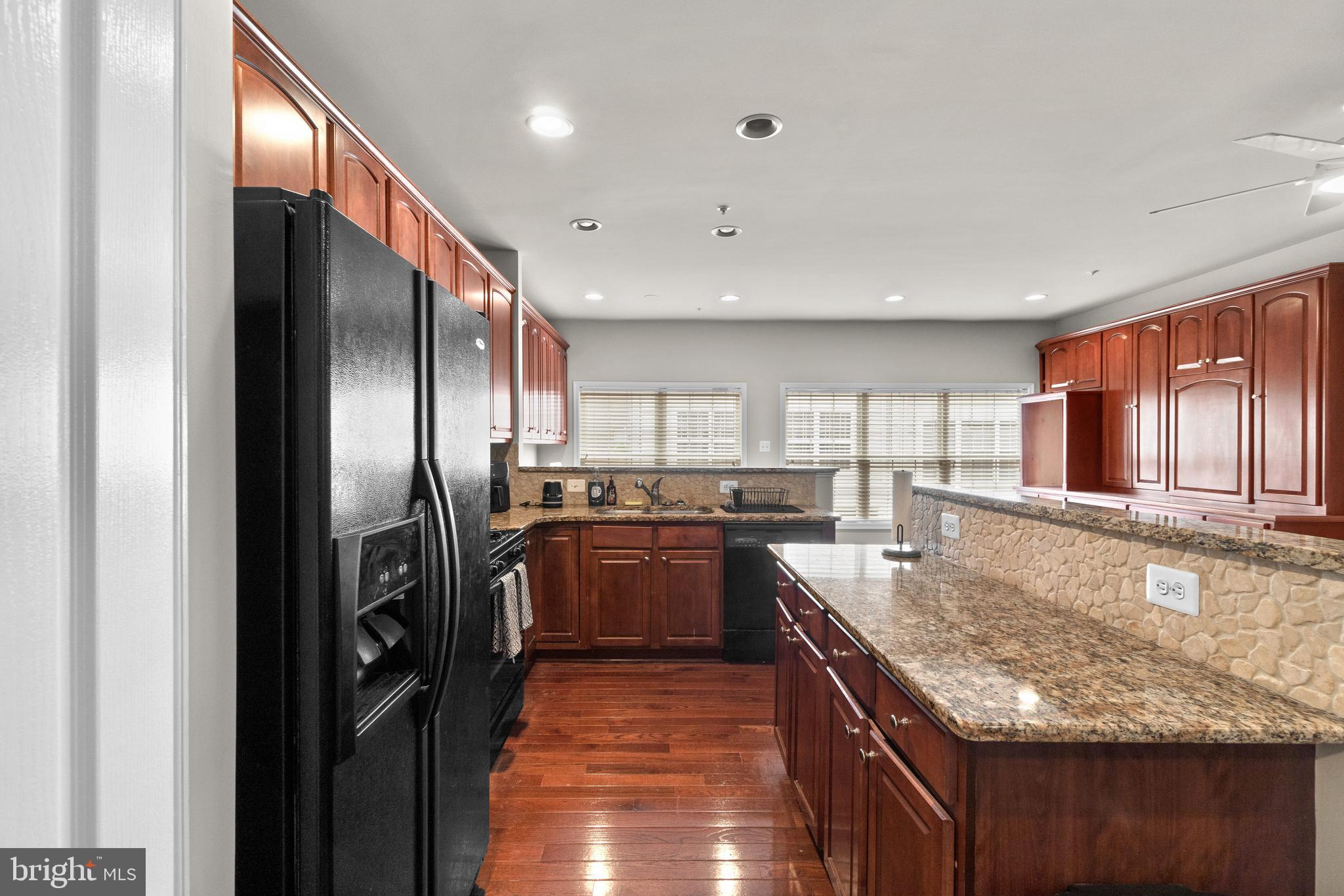 10254 Rutland Round Road, Unit 15 Columbia, MD 21044 - Photo 16 of 52 Kitchen