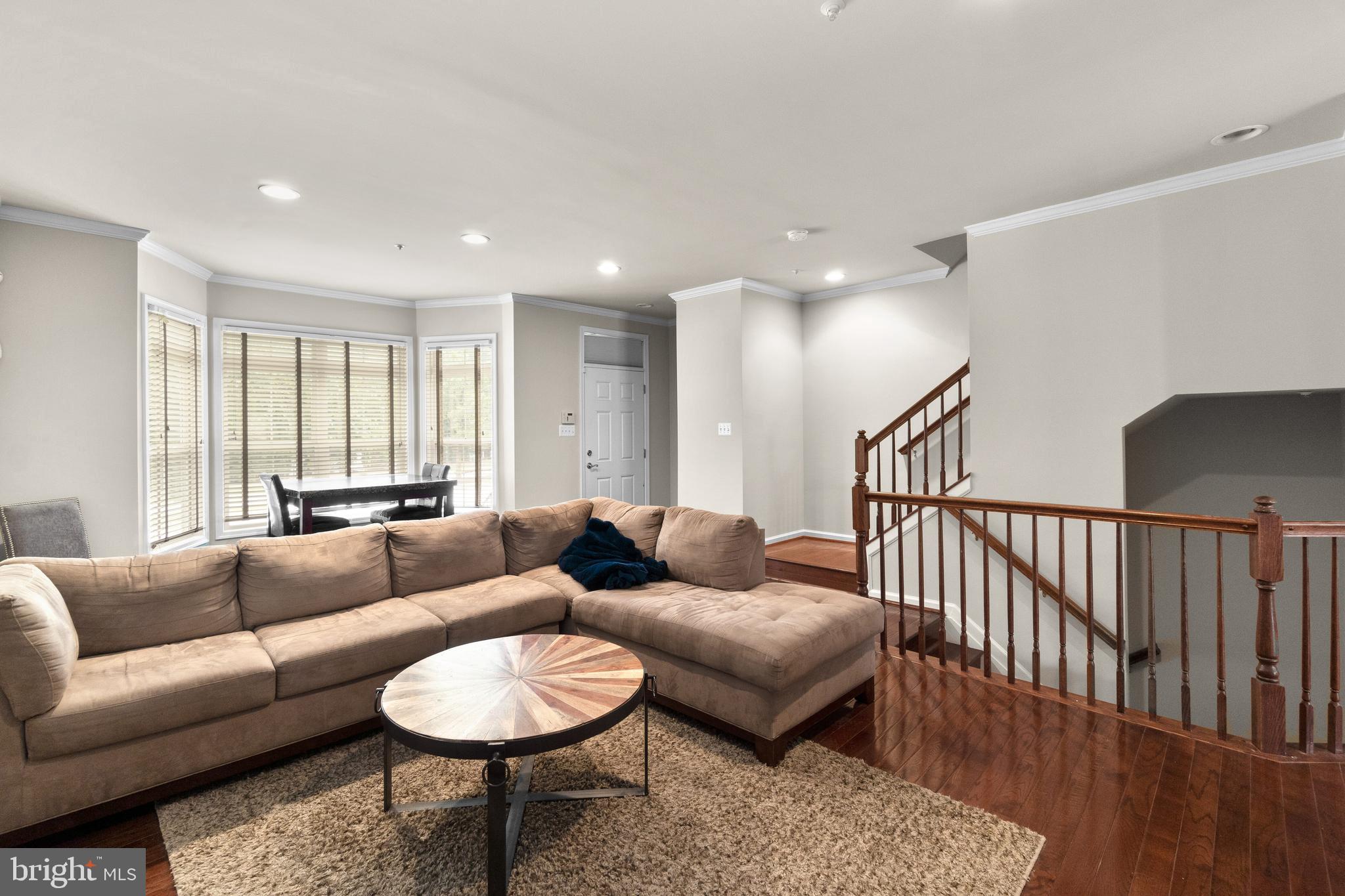 10254 Rutland Round Road, Unit 15 Columbia, MD 21044 - Photo 7 of 52 Living Room
