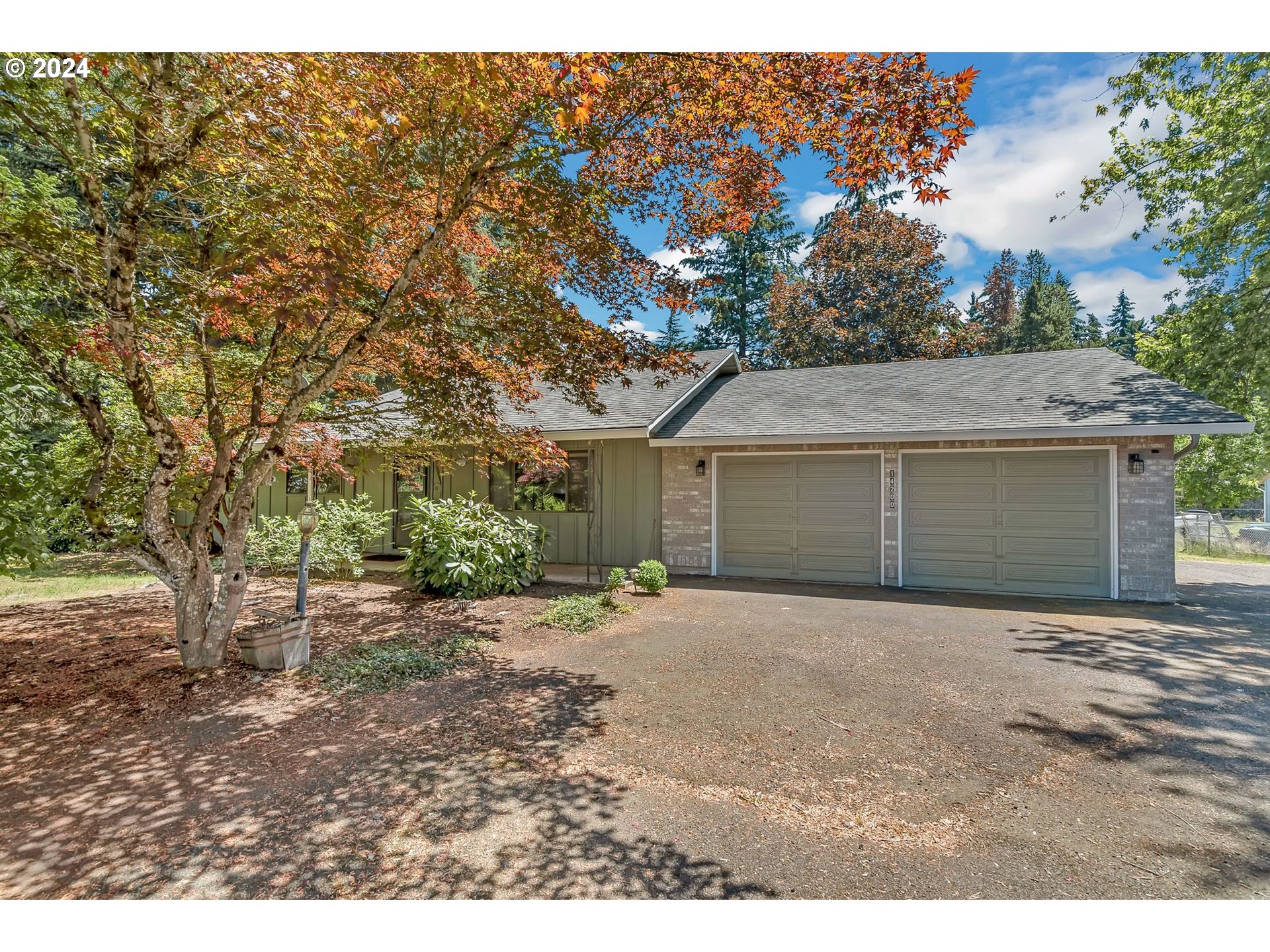 14200 South Caufield Road Oregon City, OR 97045 - Photo 1 of 35 Gallery Image 1