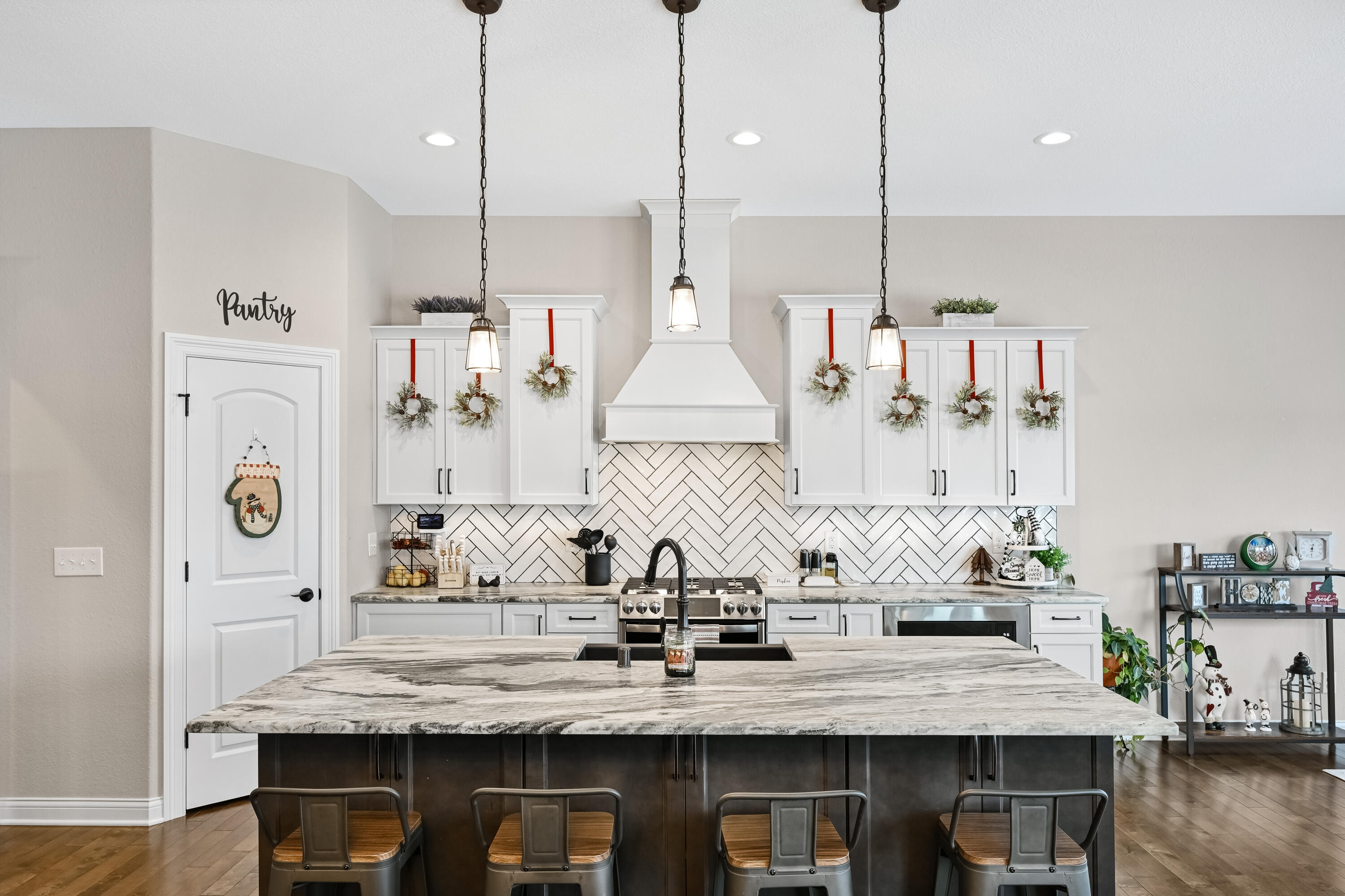 28516 Blue Crane Court Rochester, WI 53185 - Photo 12 of 39 DSC_2 (6)