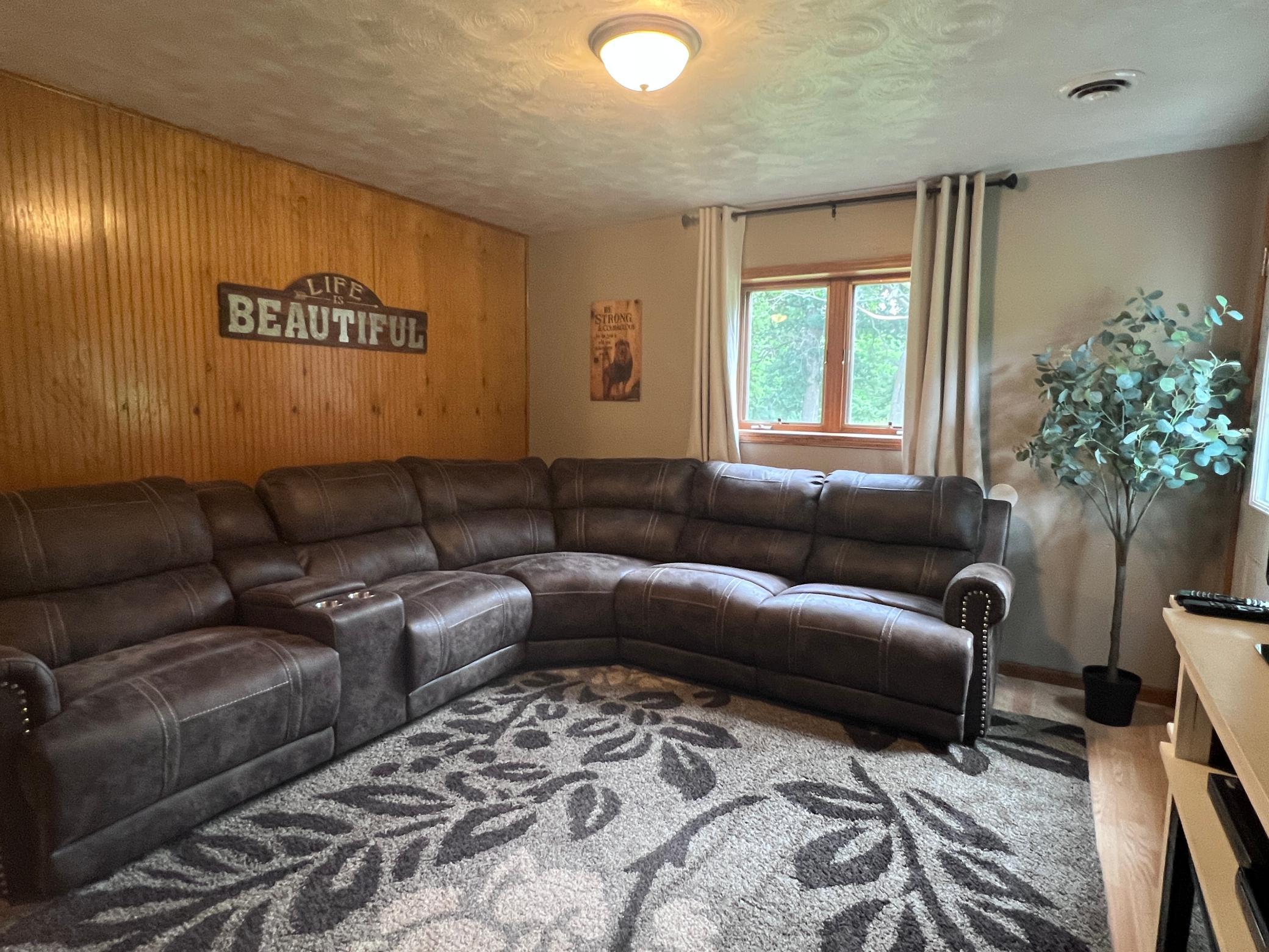 801 North Jefferson Avenue Sebeka, MN 56477 - Photo 24 of 38