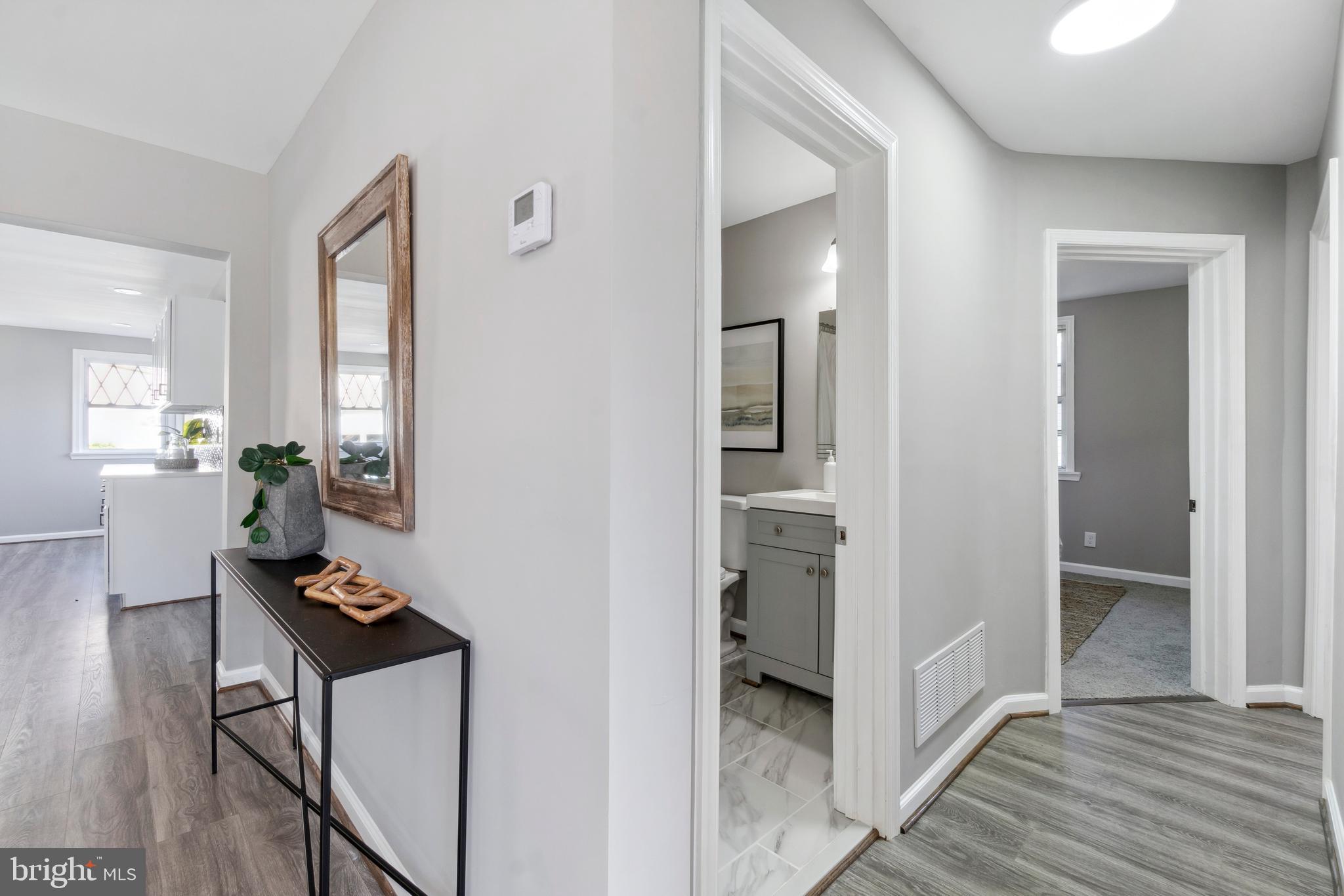1727 Brookview Road Dundalk, MD 21222 - Photo 24 of 45 Hallway