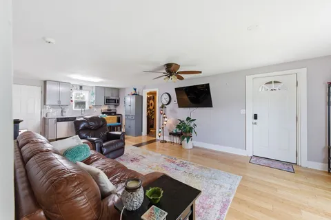 $325,000 | 504 Norton Avenue, Nashville, TN 37207