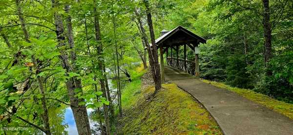 $81,000 | 491 Chetola Trail, Townsend, TN 37882