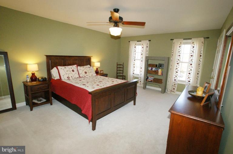 7509 Mullingar Court Springfield, VA 22153 - Photo 29 of 30 Master Bedroom