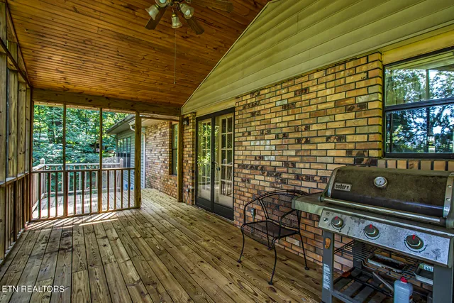 $429,900 | 311 Linwood Drive, Sweetwater, TN 37874