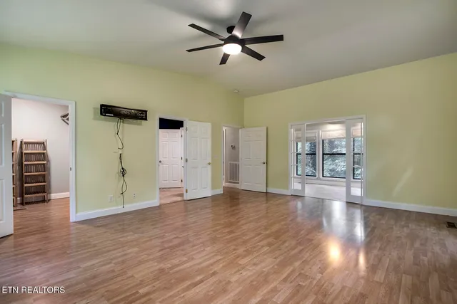 $429,900 | 311 Linwood Drive, Sweetwater, TN 37874