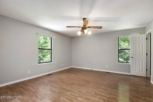 $429,900 | 311 Linwood Drive, Sweetwater, TN 37874