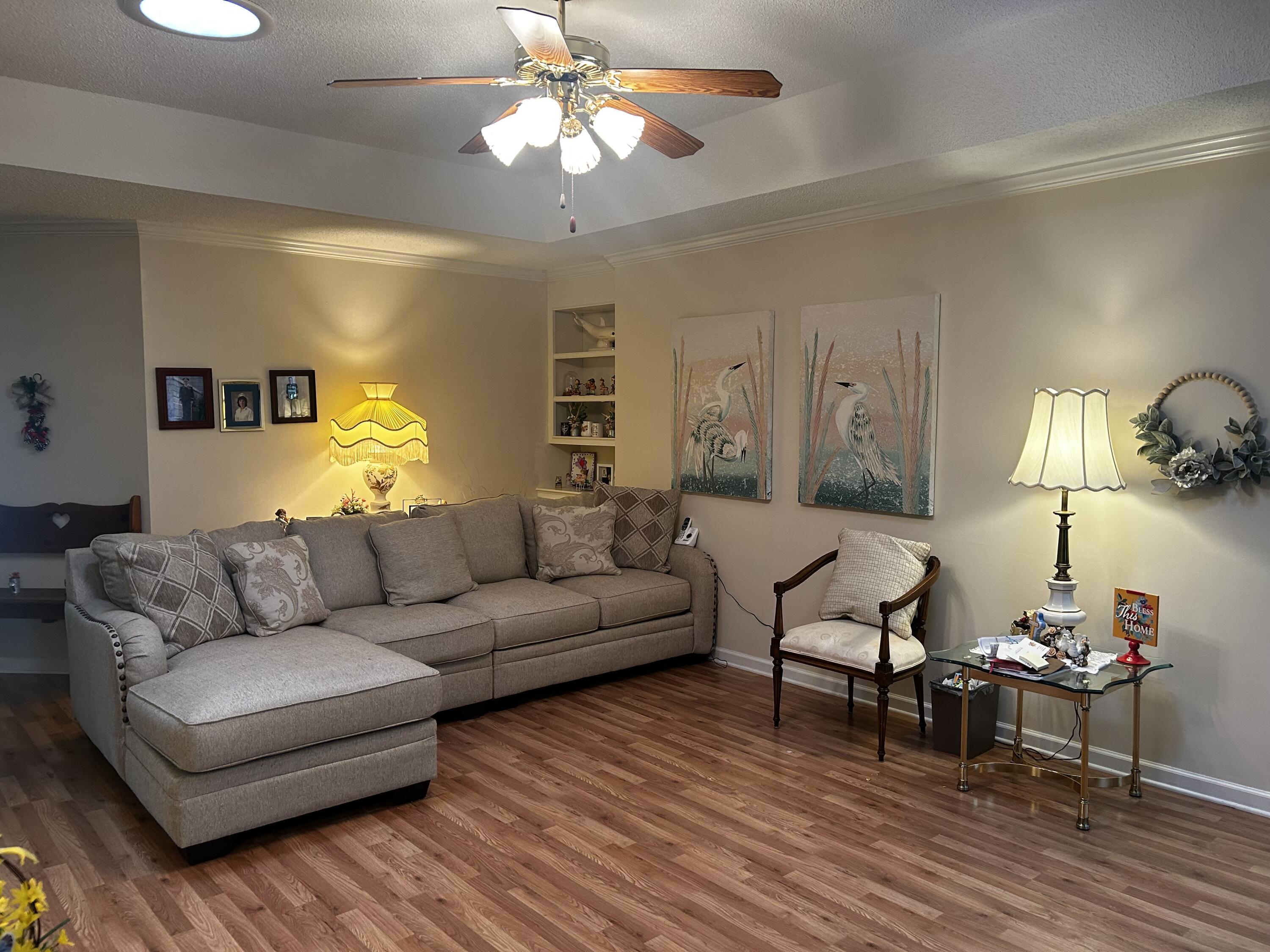 22 Beacon Court Sumter, SC 29154 - Photo 6 of 39 IMG_1669