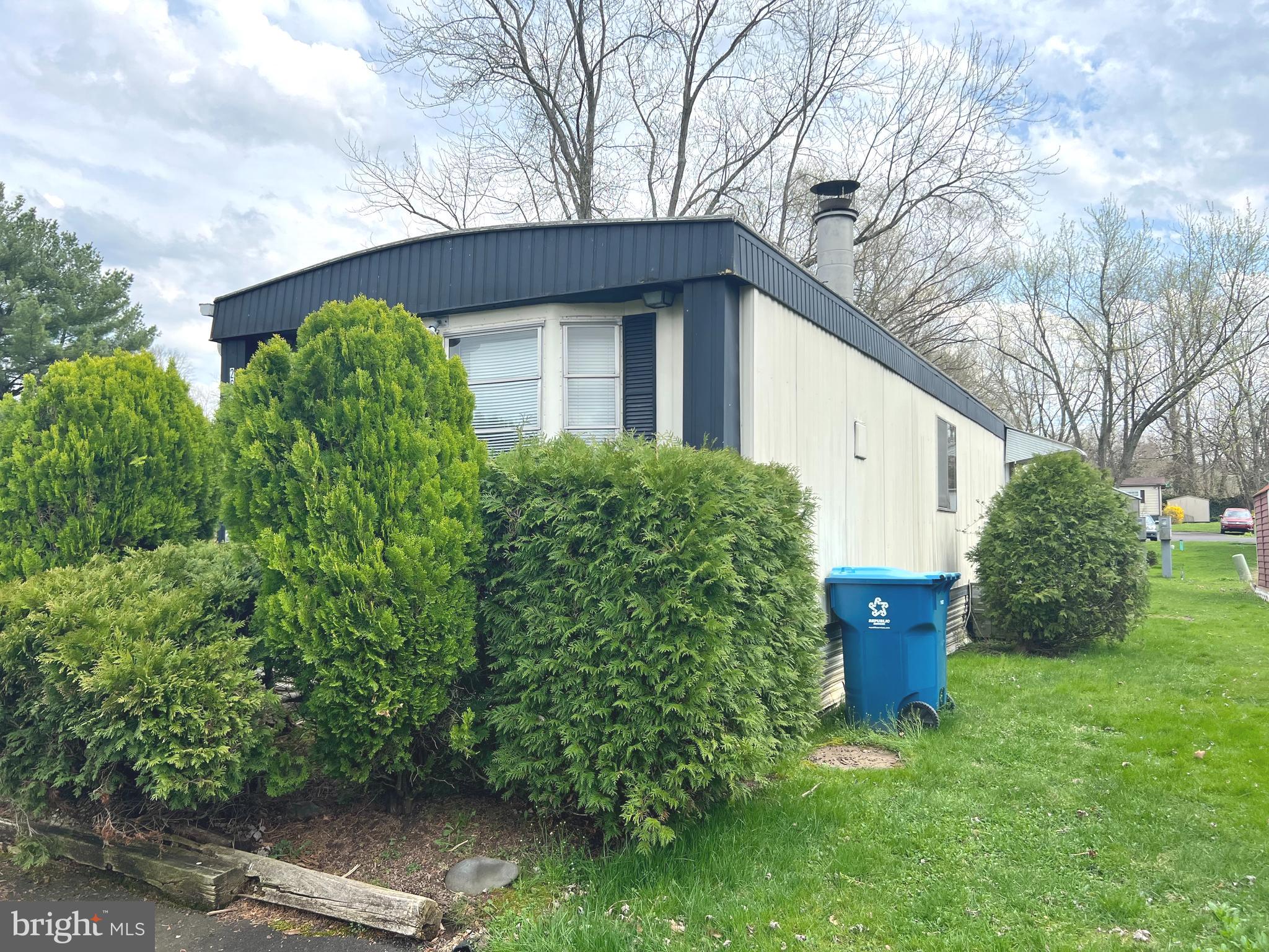 263 Hickory Drive Doylestown, PA 18901 - Photo 12 of 13 Side of home