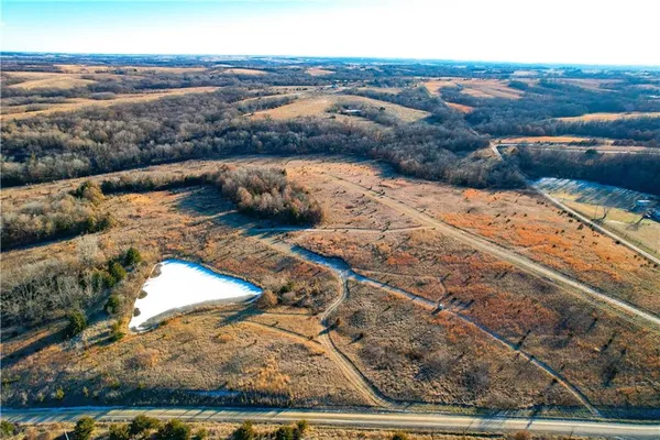 $330,000 | 535 Road Darlington Mo 64438, Darlington, MO 64438