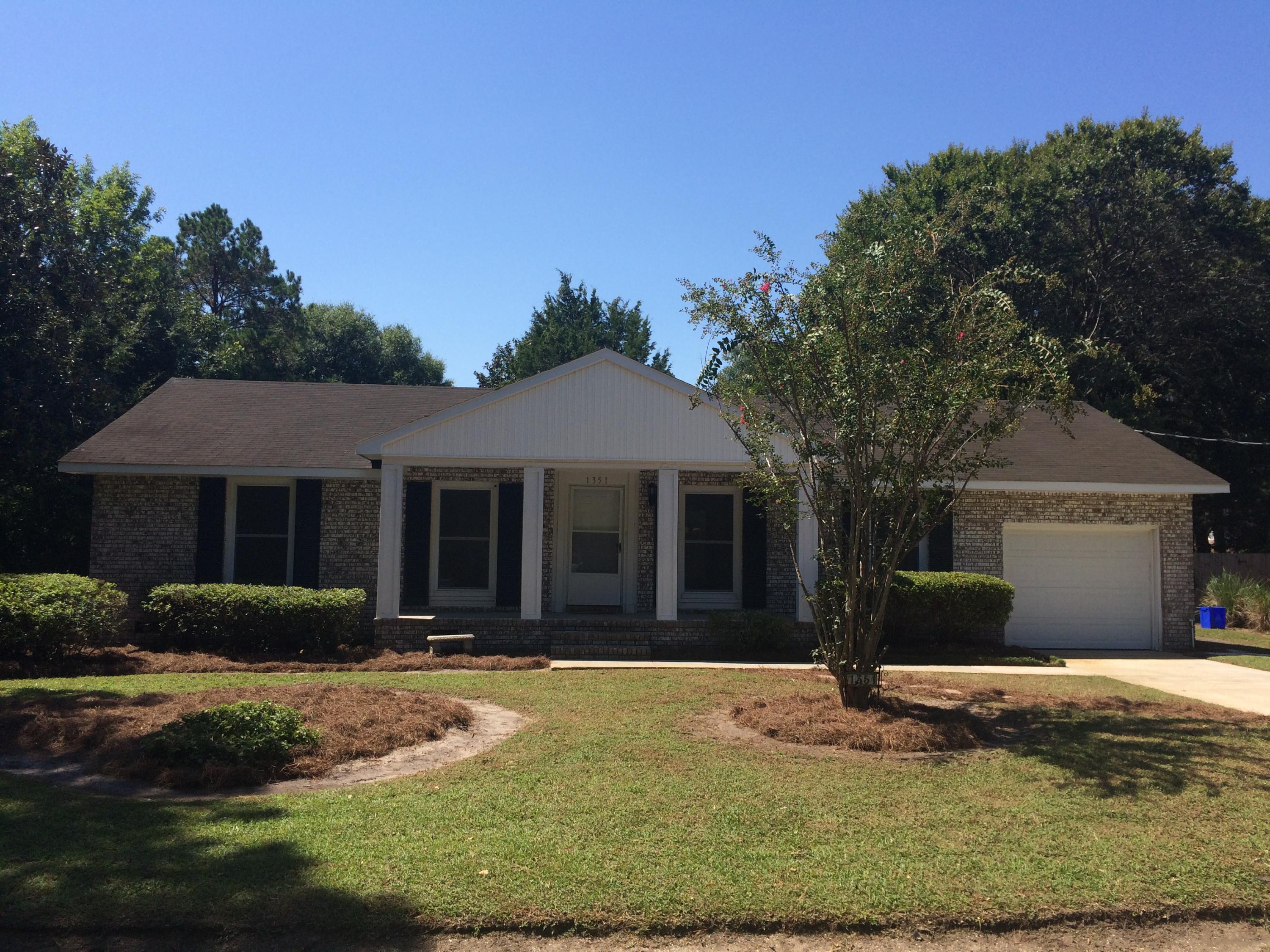 1351 Roddington Street Mount Pleasant, SC 29464 - Photo 1 of 27 IMG_1008