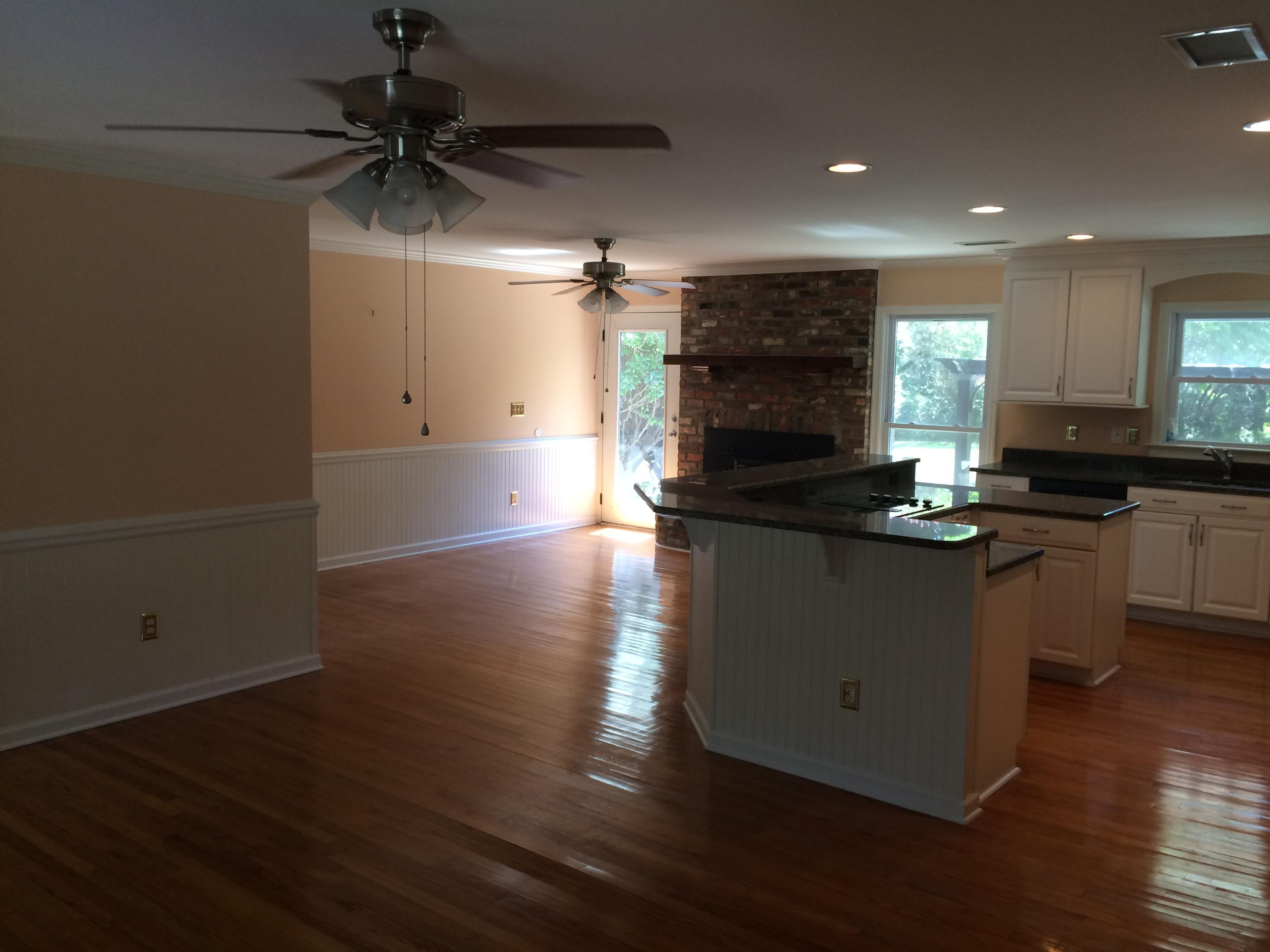 1351 Roddington Street Mount Pleasant, SC 29464 - Photo 14 of 27 IMG_1043