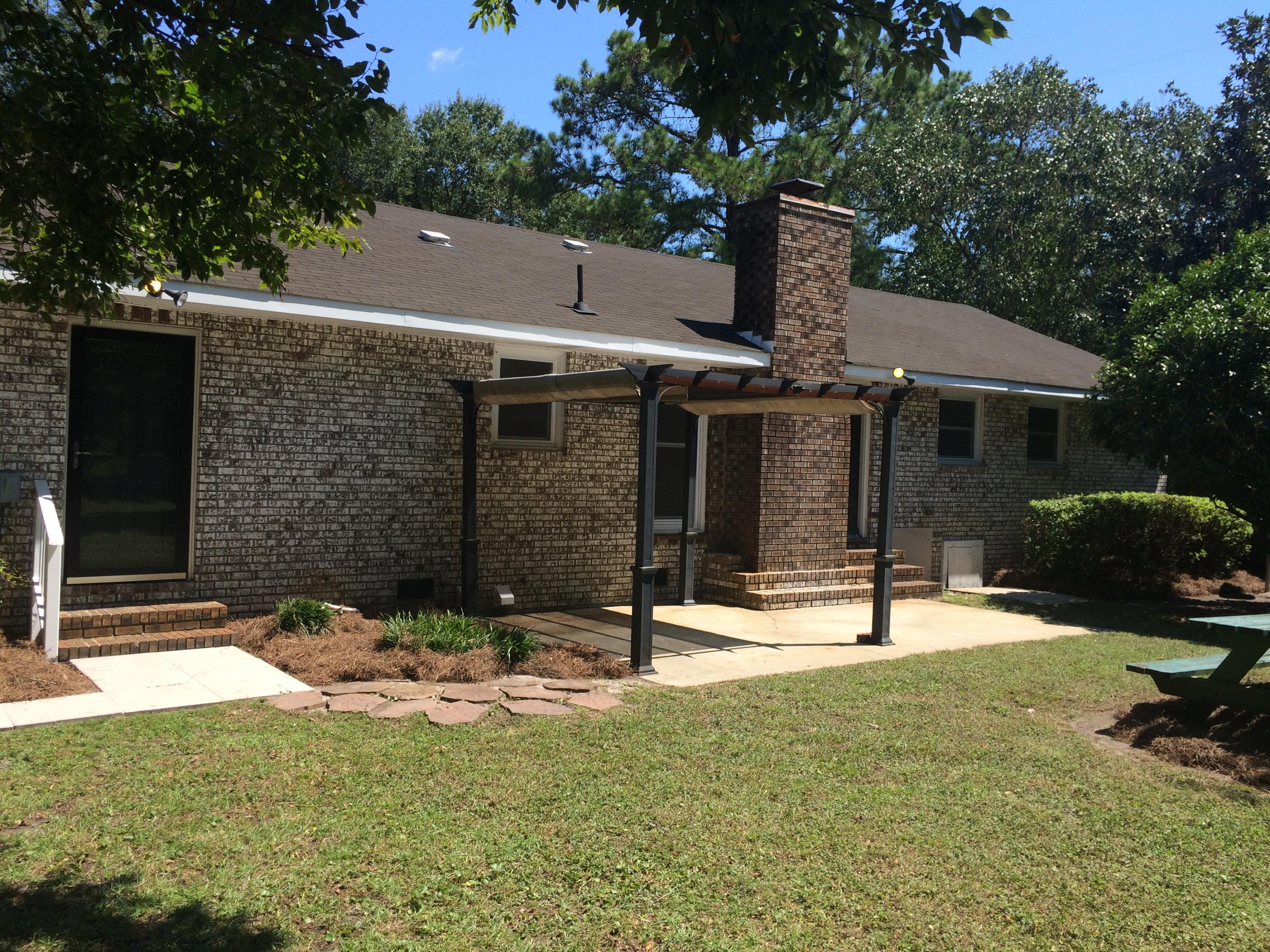 1351 Roddington Street Mount Pleasant, SC 29464 - Photo 22 of 27 IMG_1025
